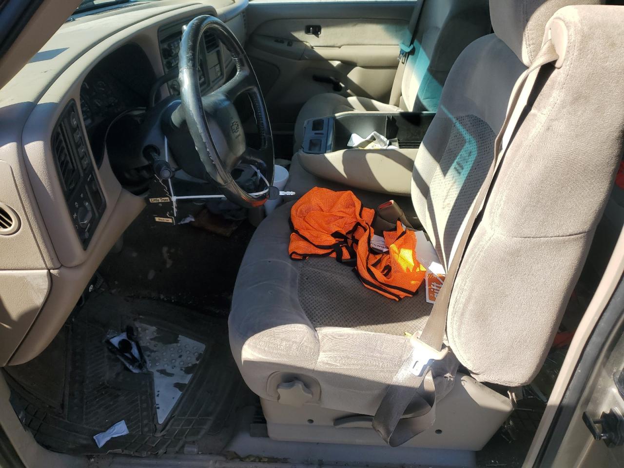 2001 Chevrolet Silverado - Image 7