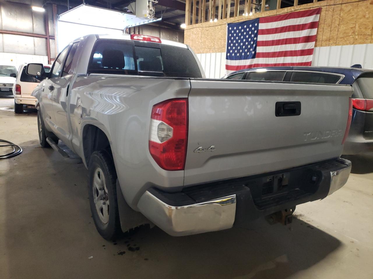 2014 Toyota Tundra - Image 2