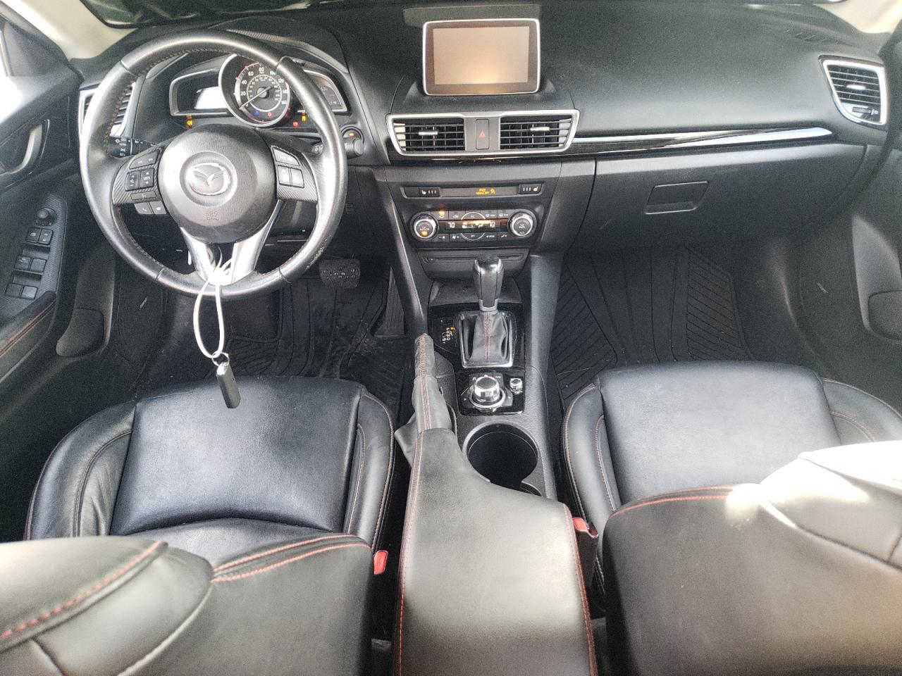 2016 Mazda 3 - Image 8