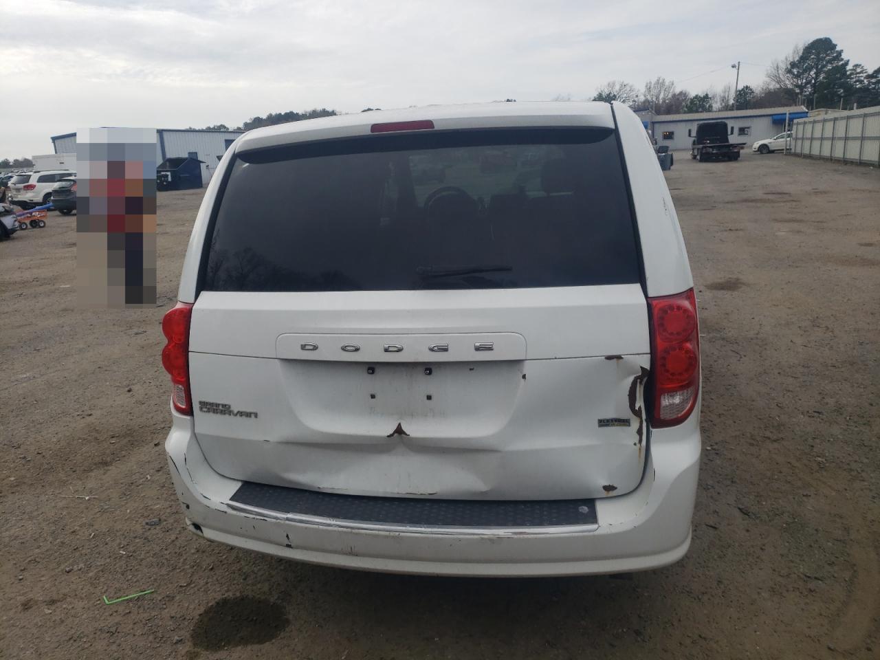 2014 Dodge Caravan - Image 6