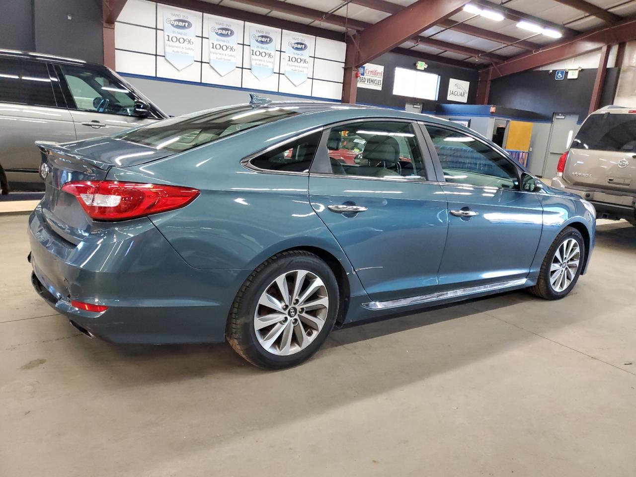2016 Hyundai Sonata - Image 3