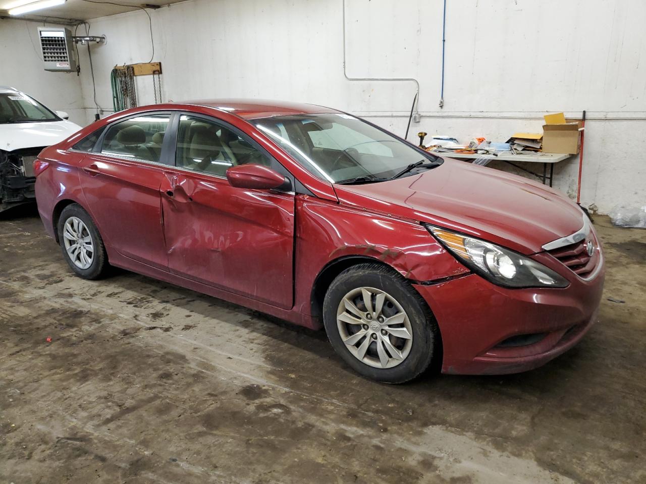 2011 Hyundai Sonata - Image 4