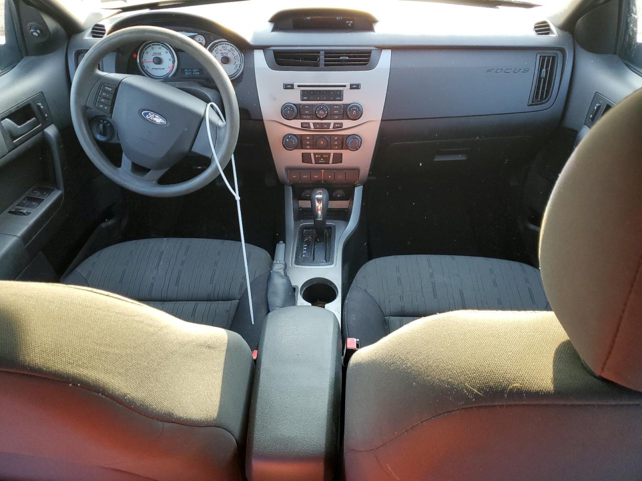 2011 Ford Focus - Image 8