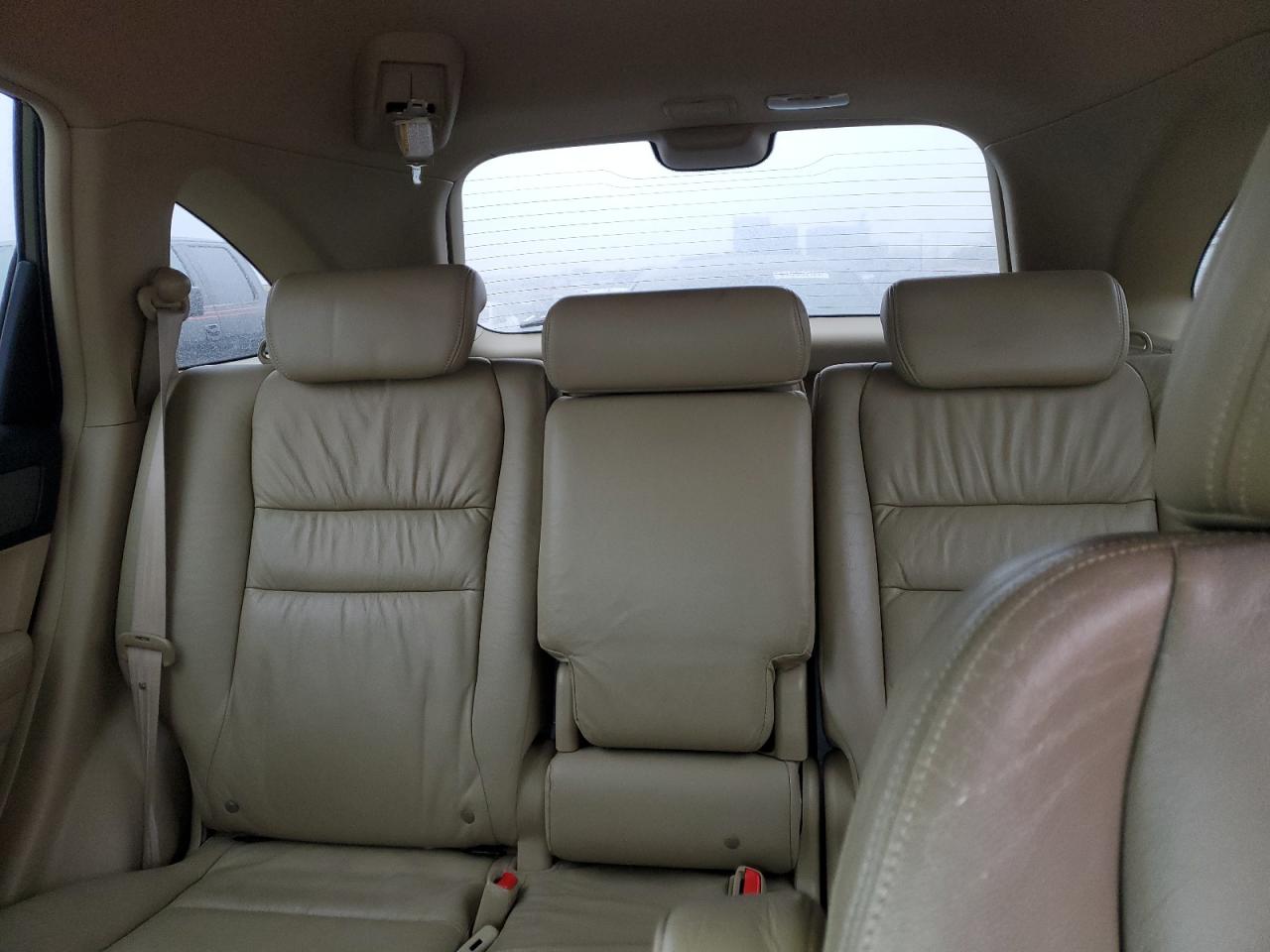 2007 Honda CR-V - Image 10