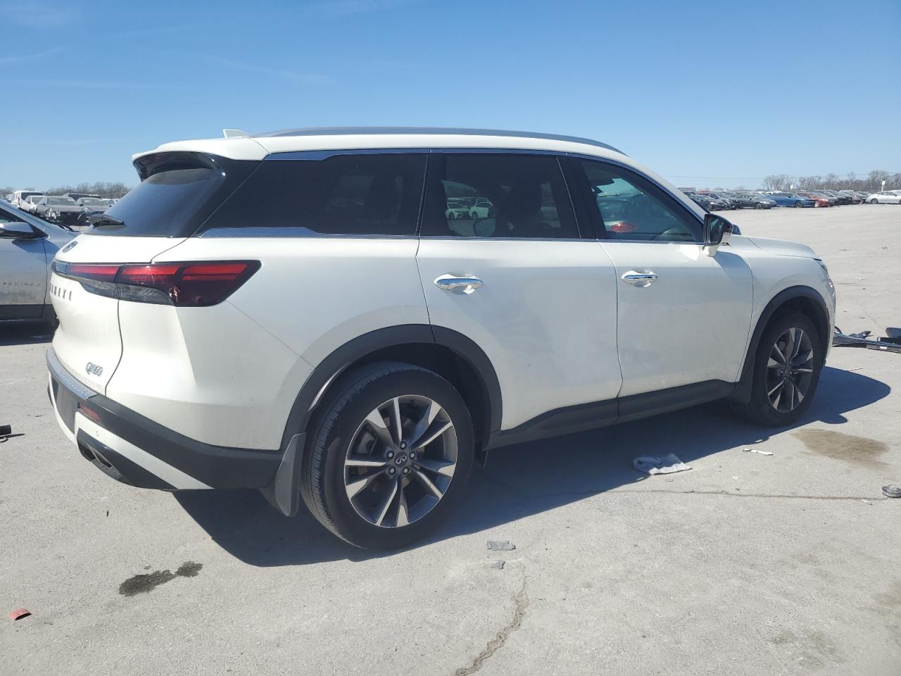 2024 Infiniti QX60 - Image 3