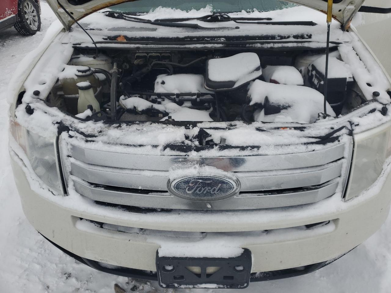 2010 Ford Edge - Image 12