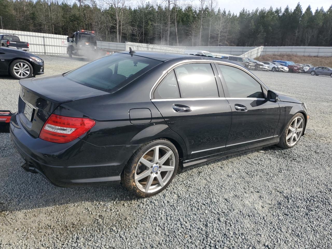 2014 Mercedes-Benz C-klasse - Image 3