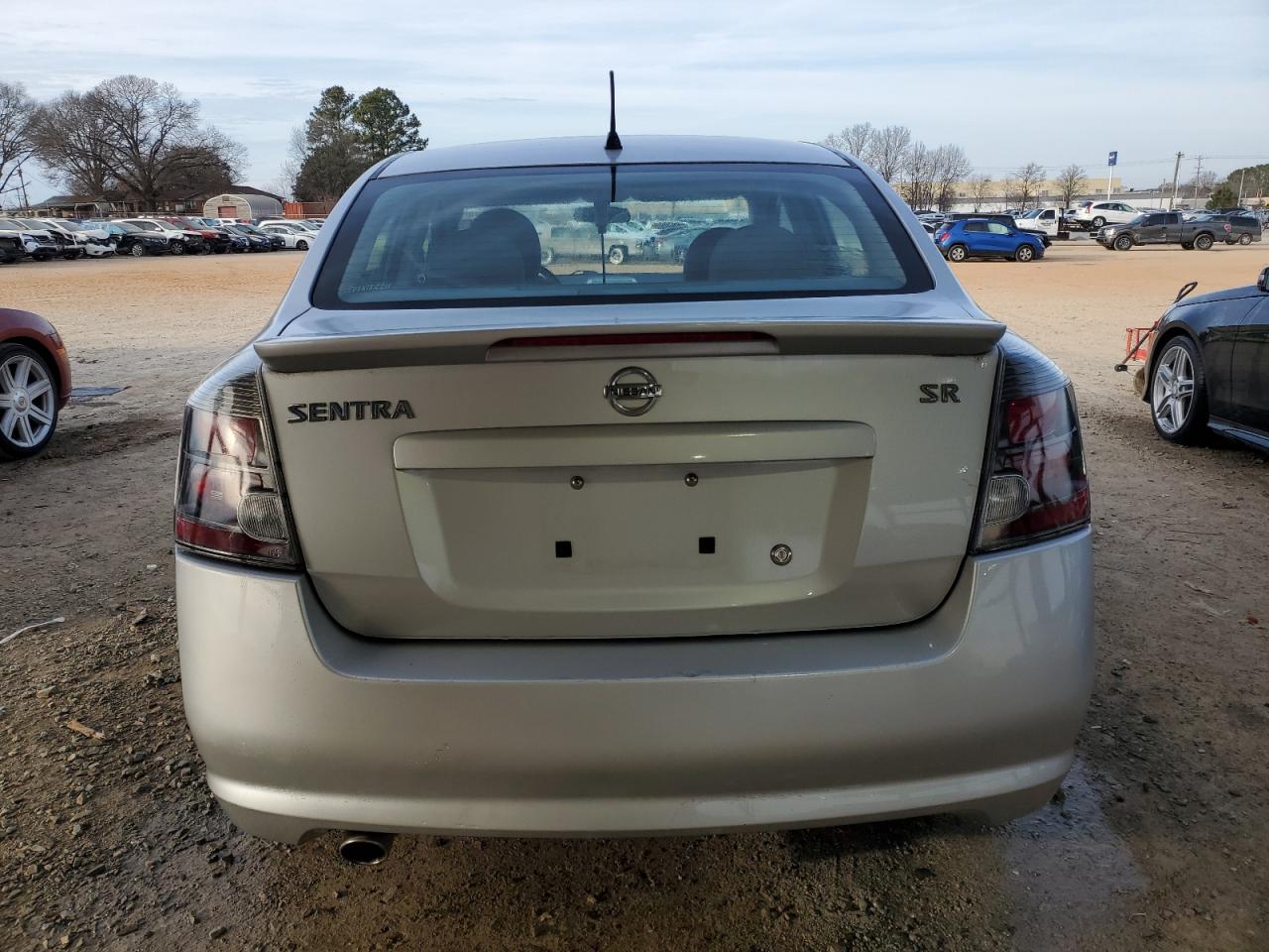 2012 Nissan Sentra - Image 6