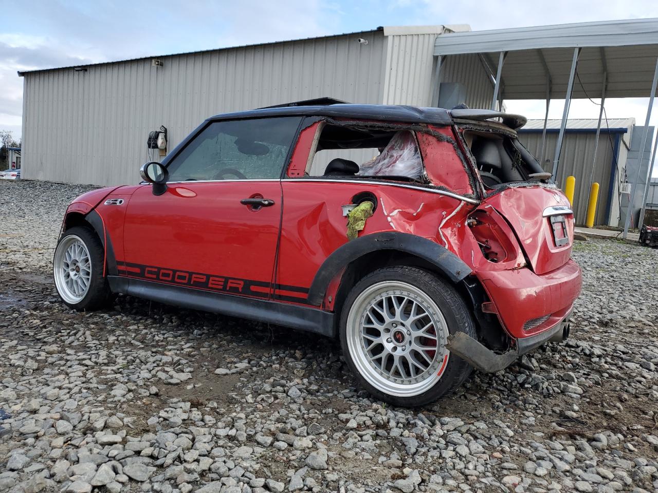 2005 MINI Cooper - Image 2