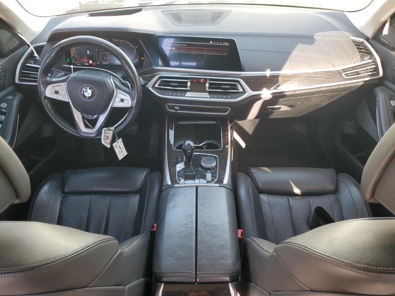 2020 BMW X7 - Image 8