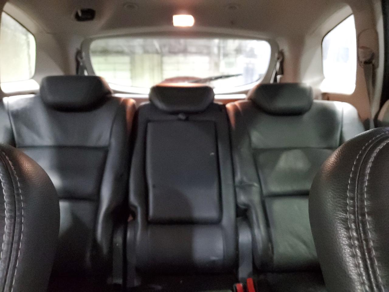 2008 Subaru Tribeca - Image 10