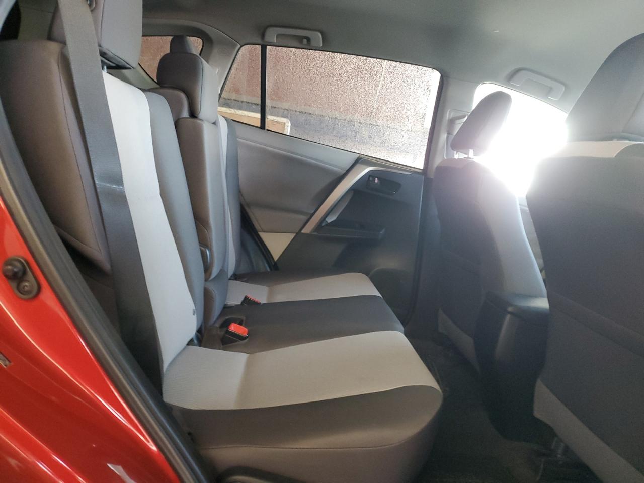 2013 Toyota RAV 4 - Image 11
