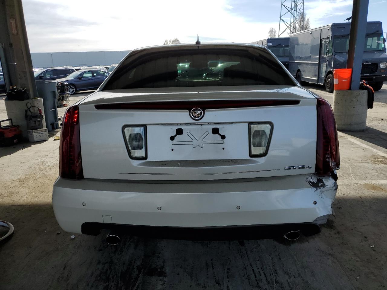 2007 Cadillac STS - Image 6