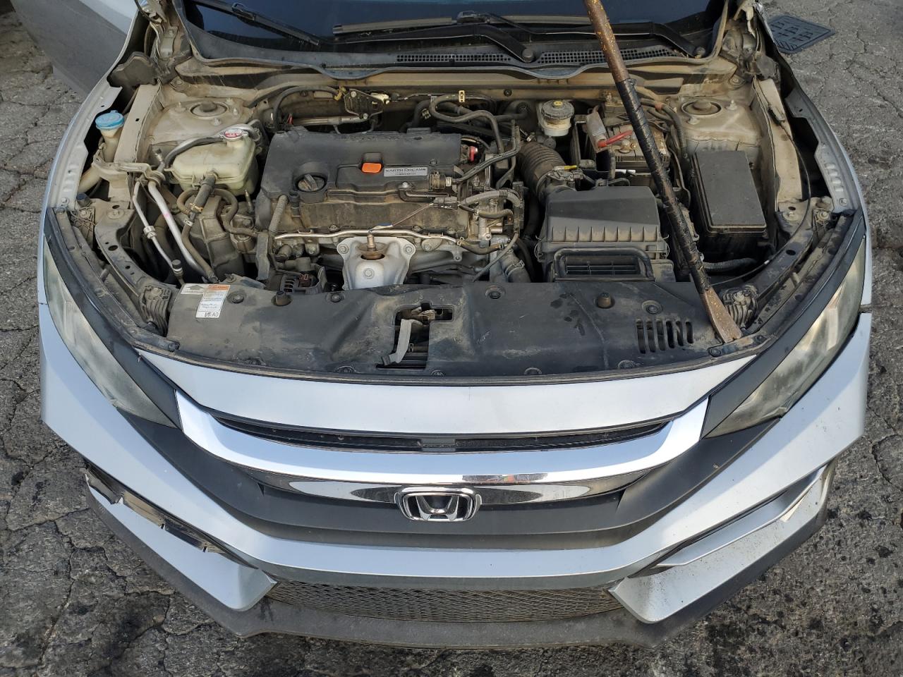 2018 Honda Civic - Image 12