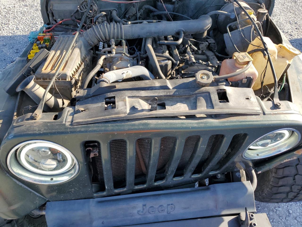 1997 Jeep Wrangler - Image 13
