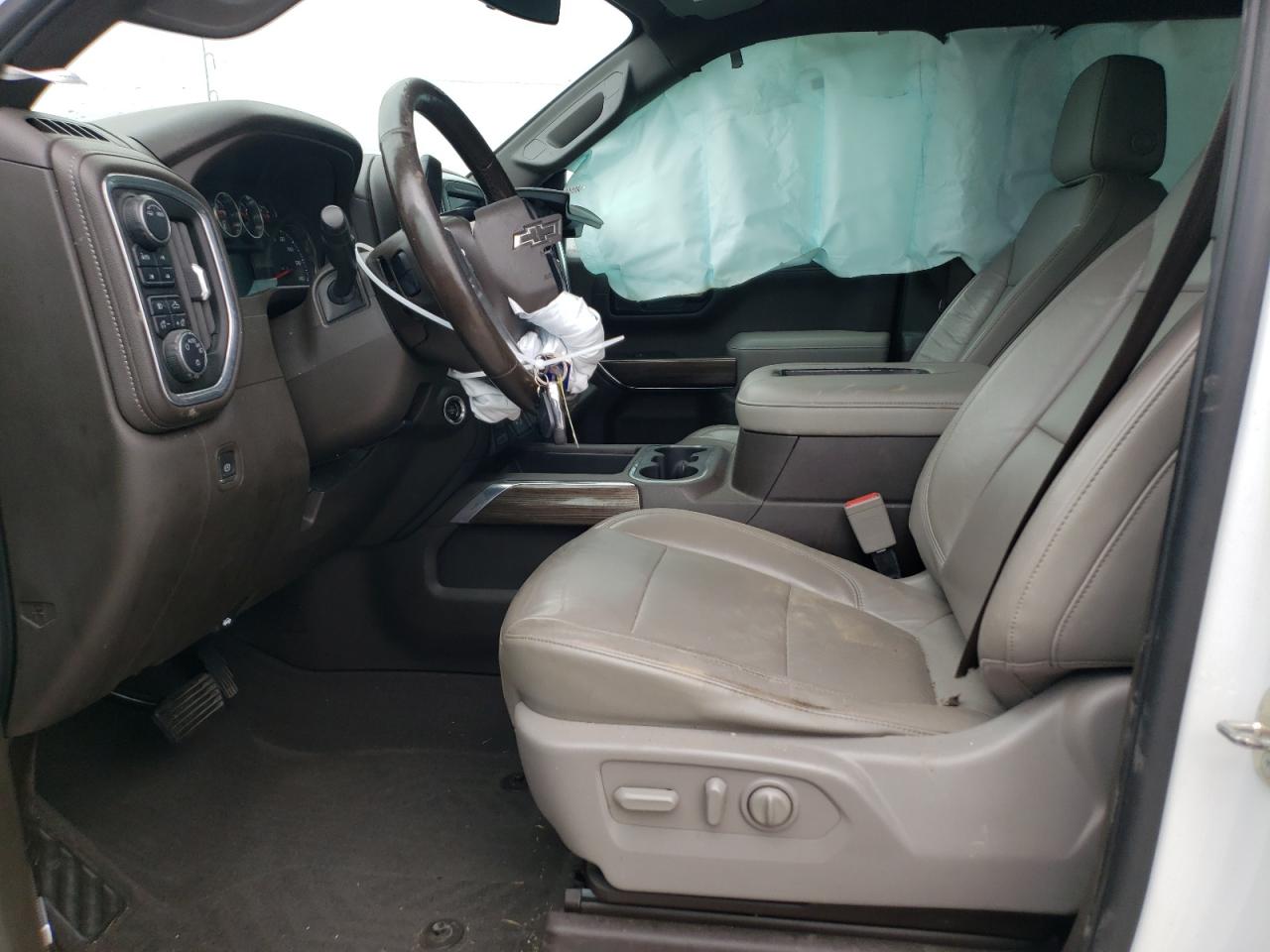 2020 Chevrolet Silverado - Image 7