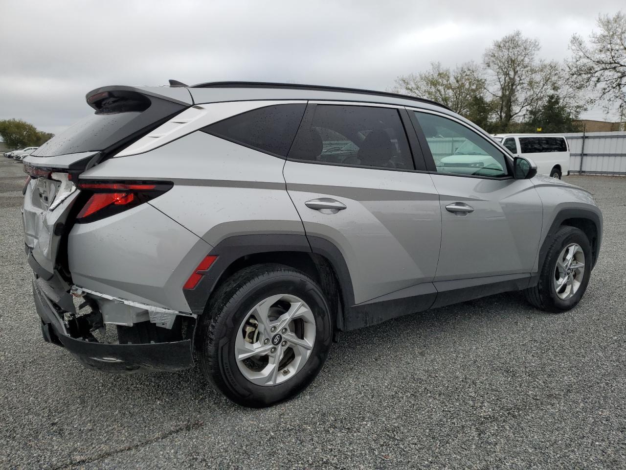 2024 Hyundai Tucson - Image 3