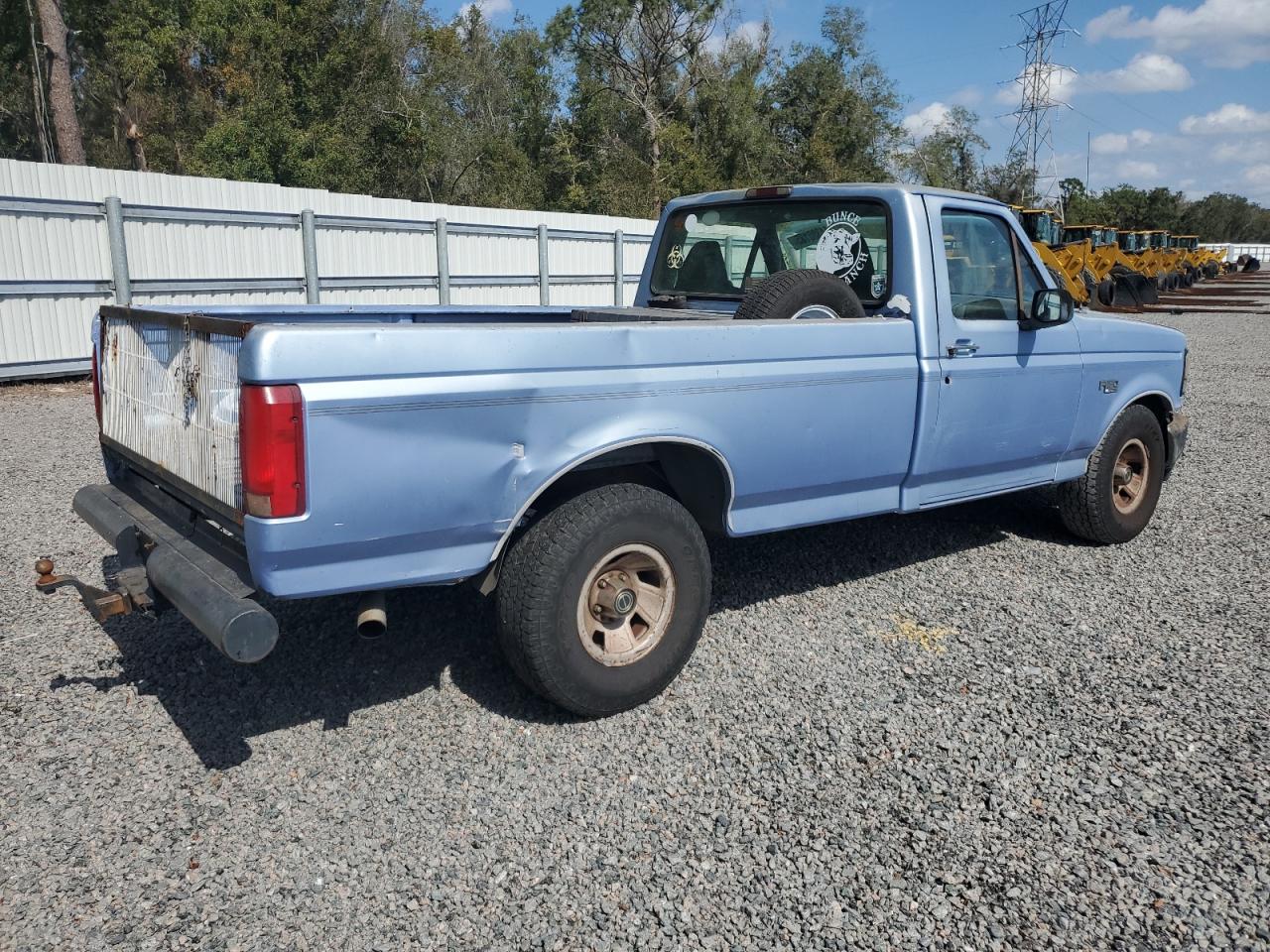 1996 Ford F-150 - Image 3
