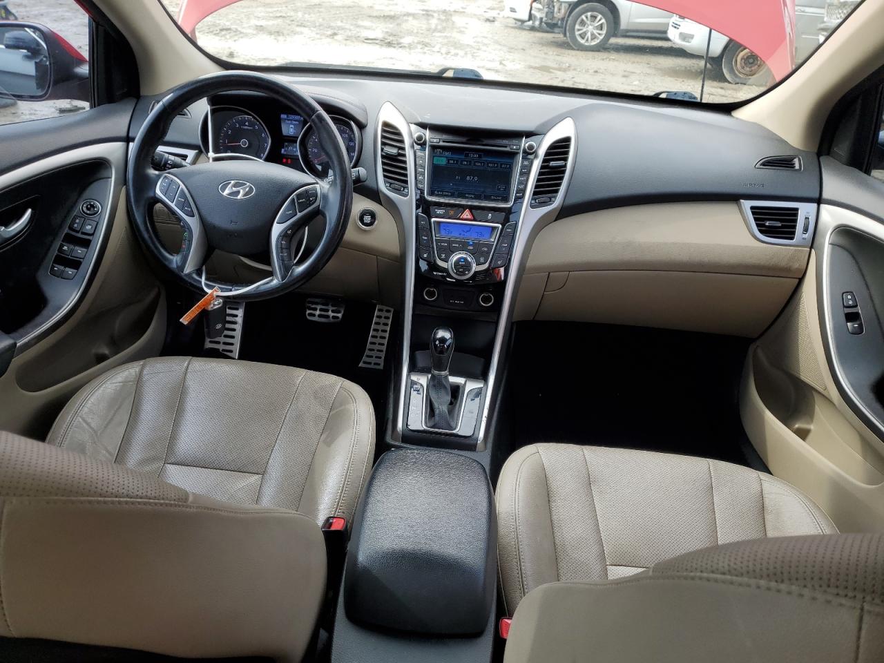 2013 Hyundai Elantra - Image 8