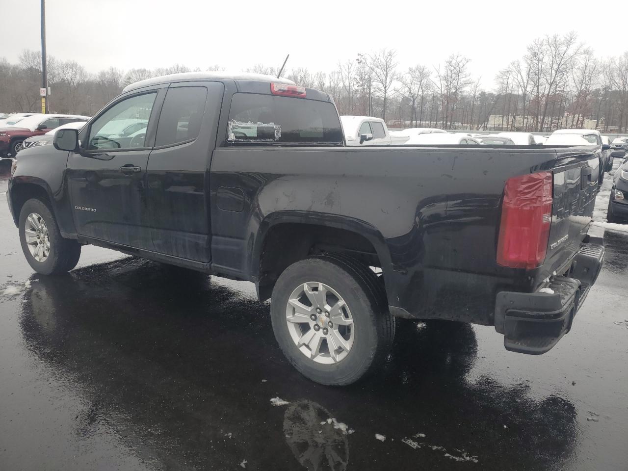 2022 Chevrolet Colorado - Image 2