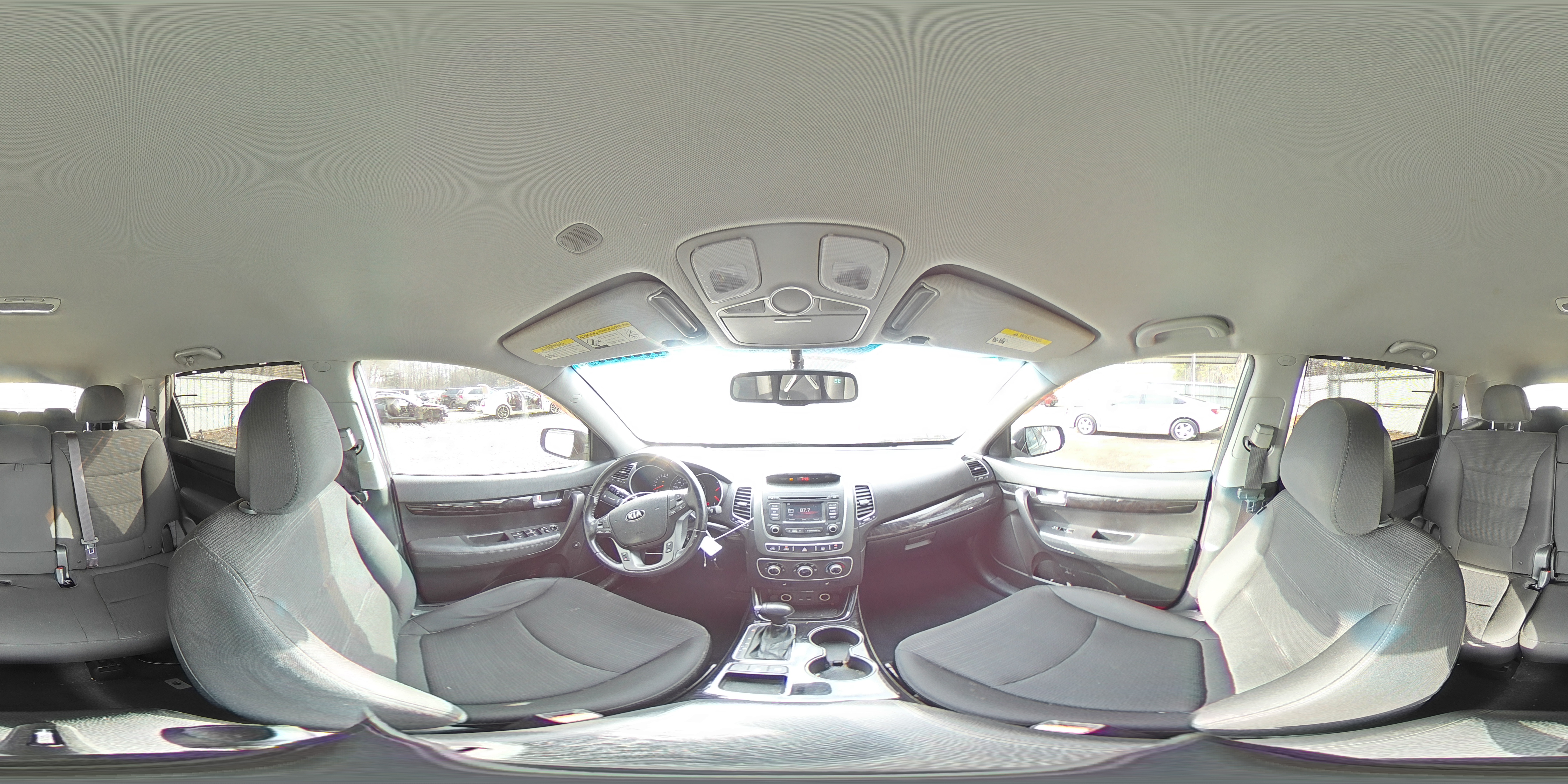 2015 Kia Sorento - Image 15