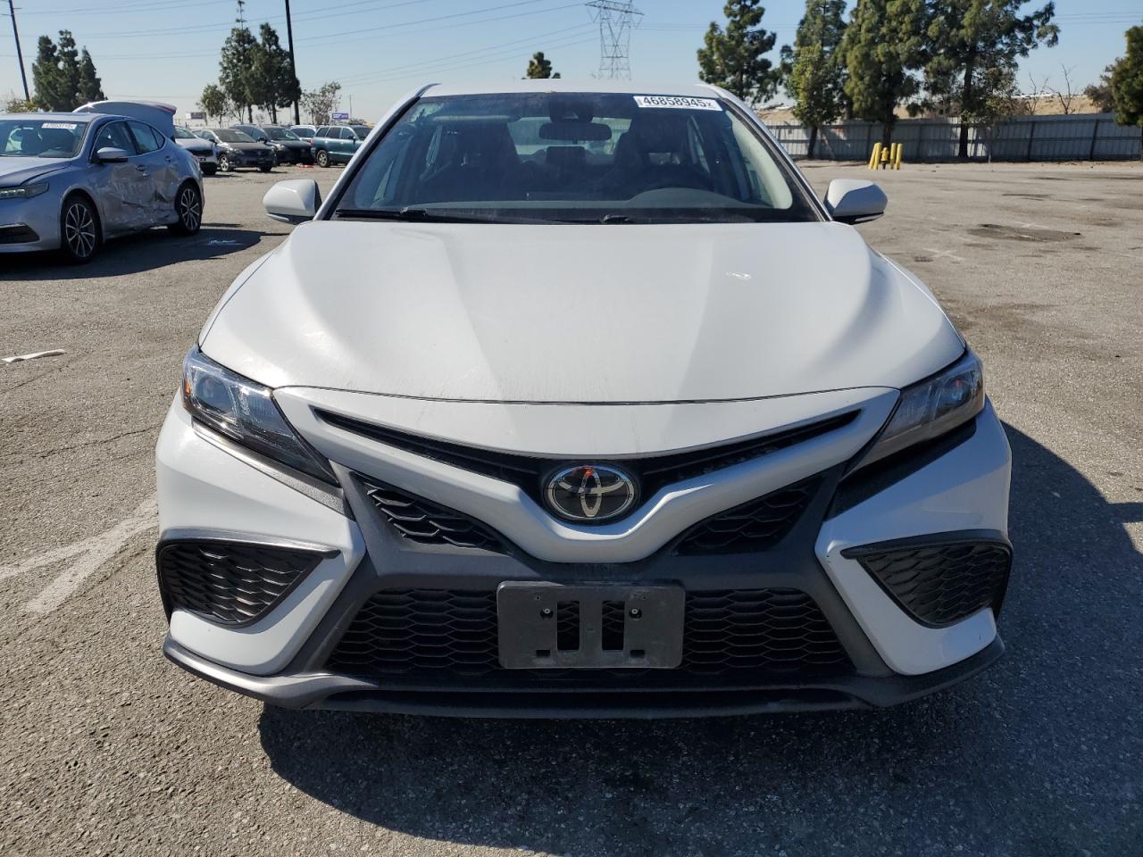 2022 Toyota Camry - Image 5