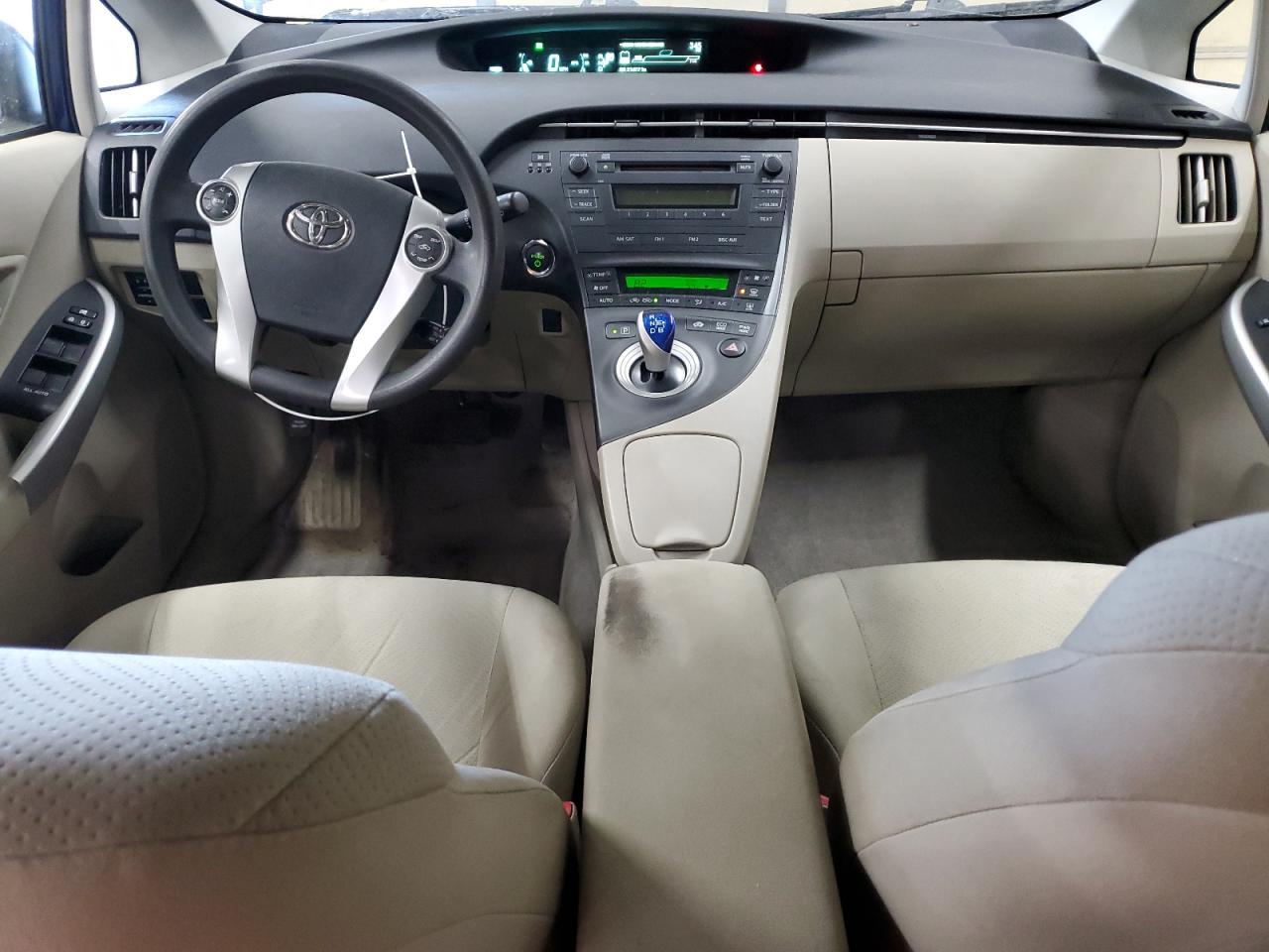 2010 Toyota Prius - Image 8
