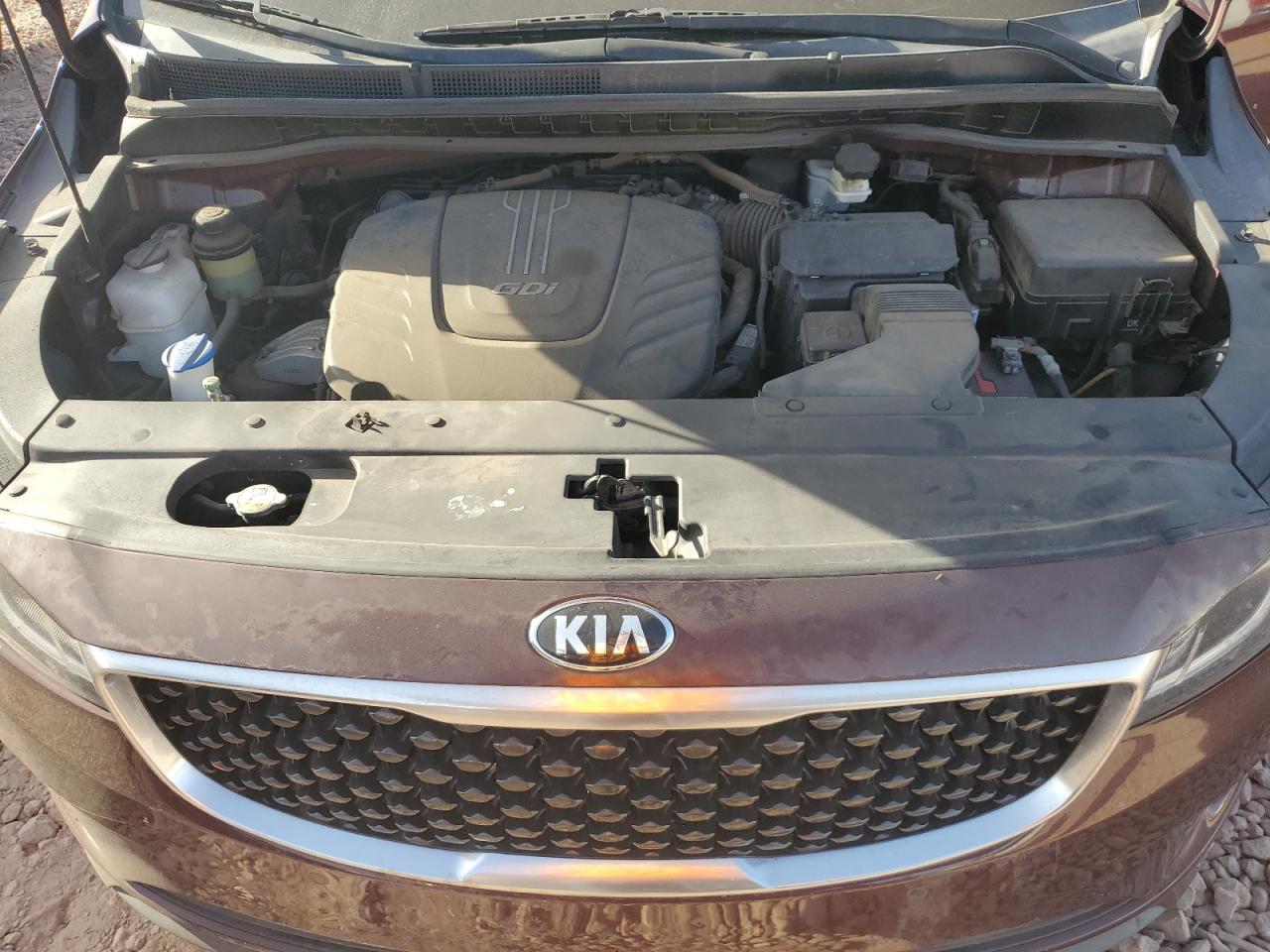 2017 Kia Sedona - Image 12