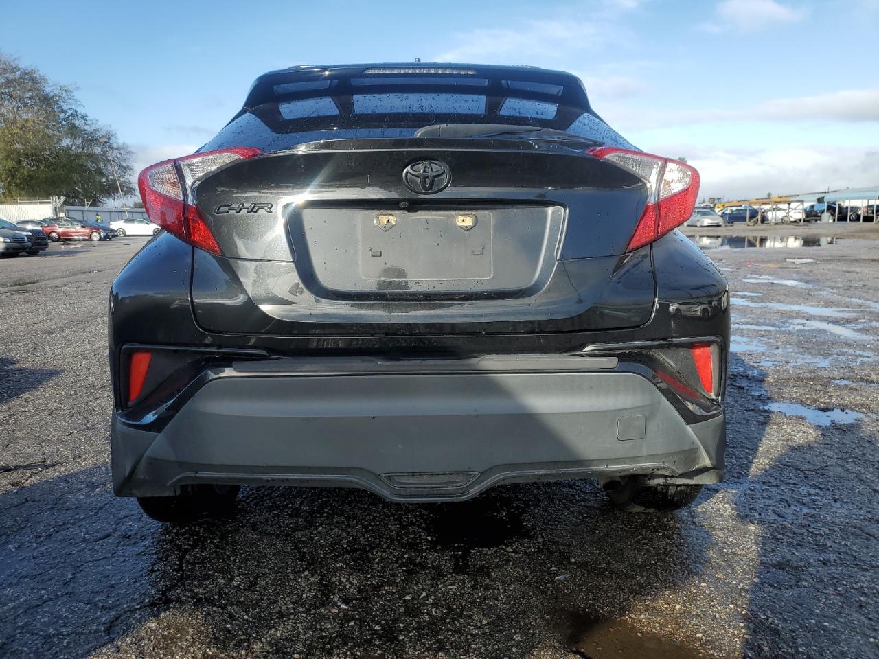 2021 Toyota C-HR - Image 6