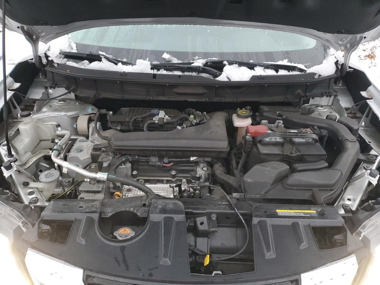 2018 Nissan Rogue - Image 12