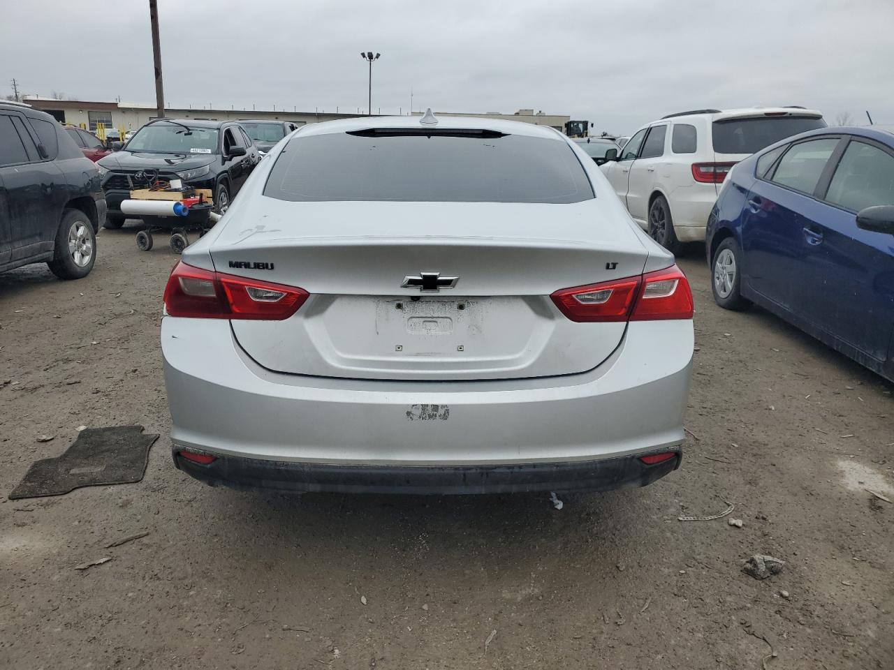 2018 Chevrolet Malibu - Image 6
