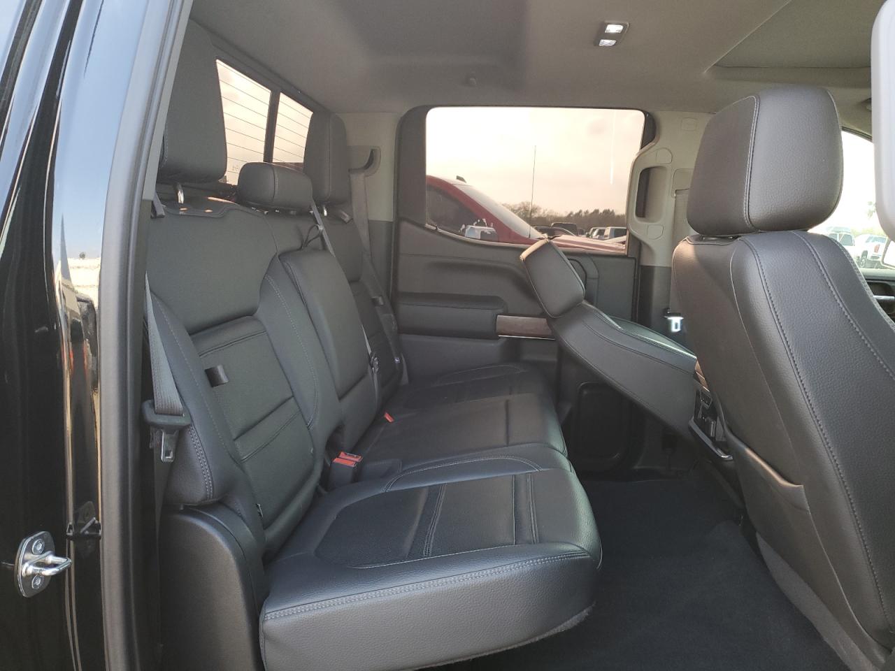 2020 GMC Sierra - Image 10