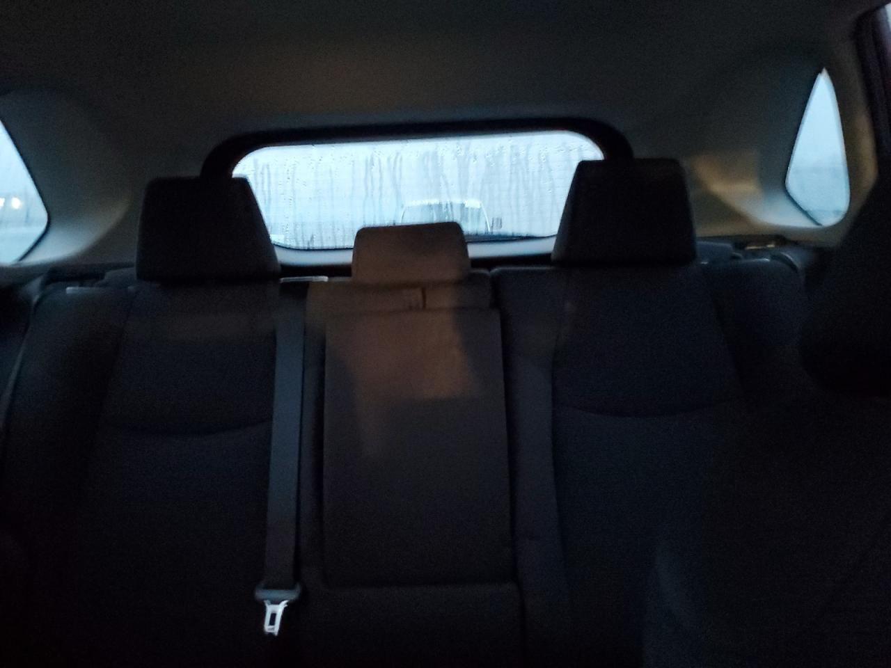 2021 Toyota RAV 4 - Image 10