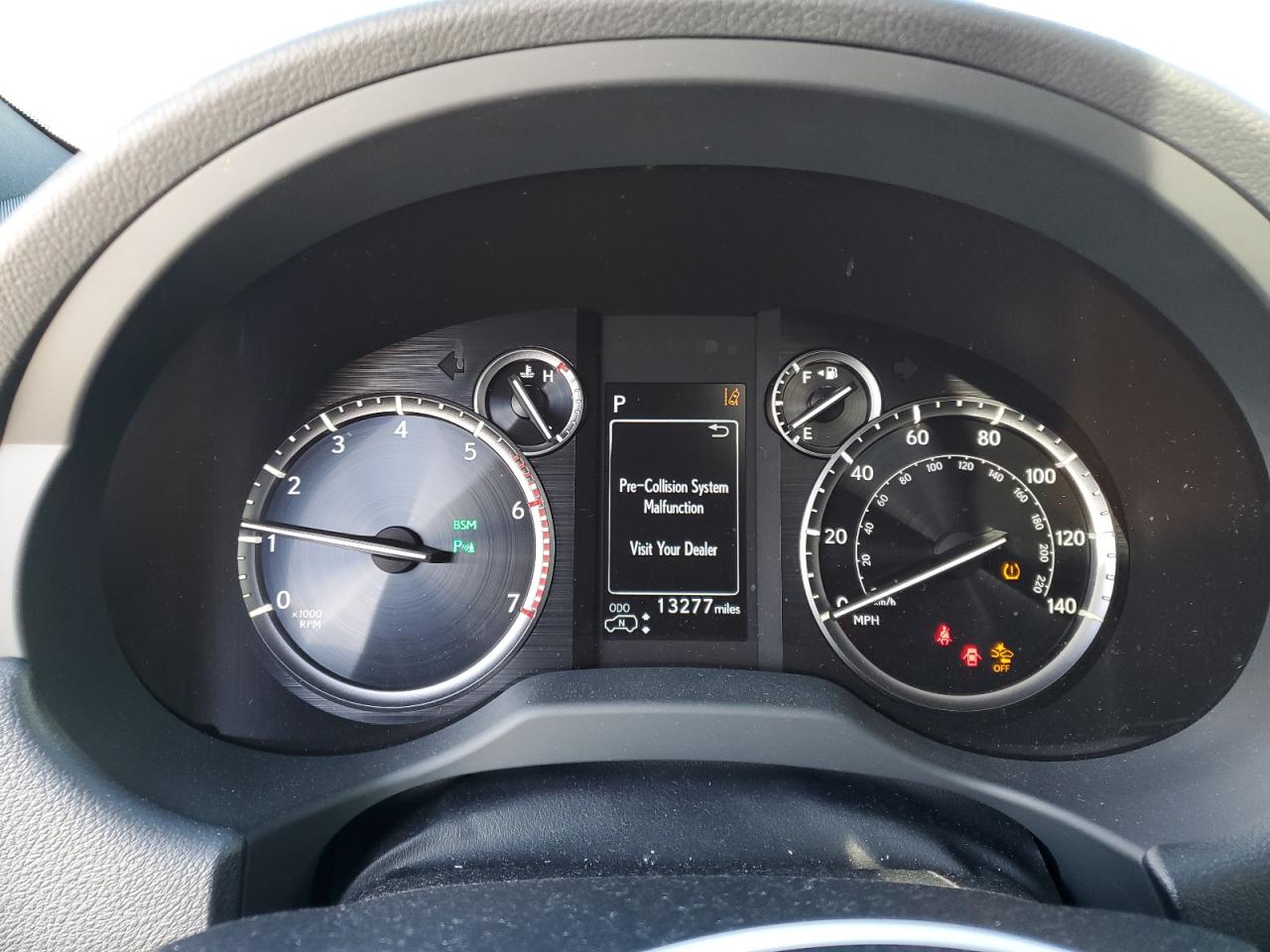 2023 Lexus GX - Image 9