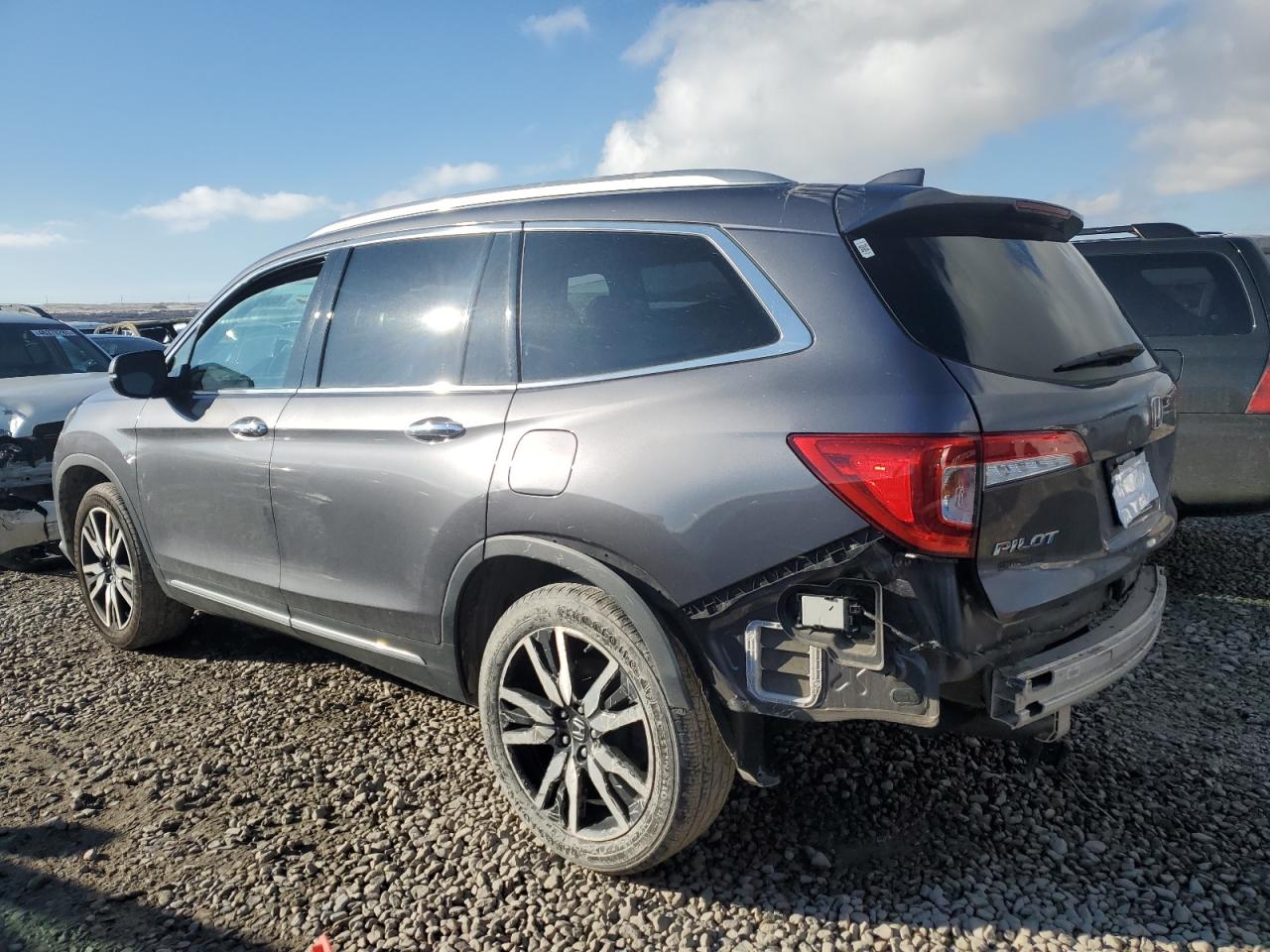 2020 Honda Pilot - Image 2