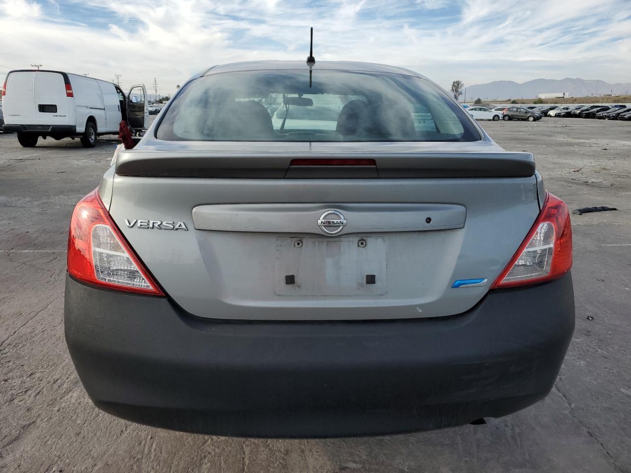 2014 Nissan Versa - Image 6