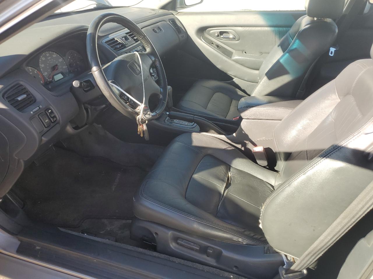 2002 Honda Accord - Image 7