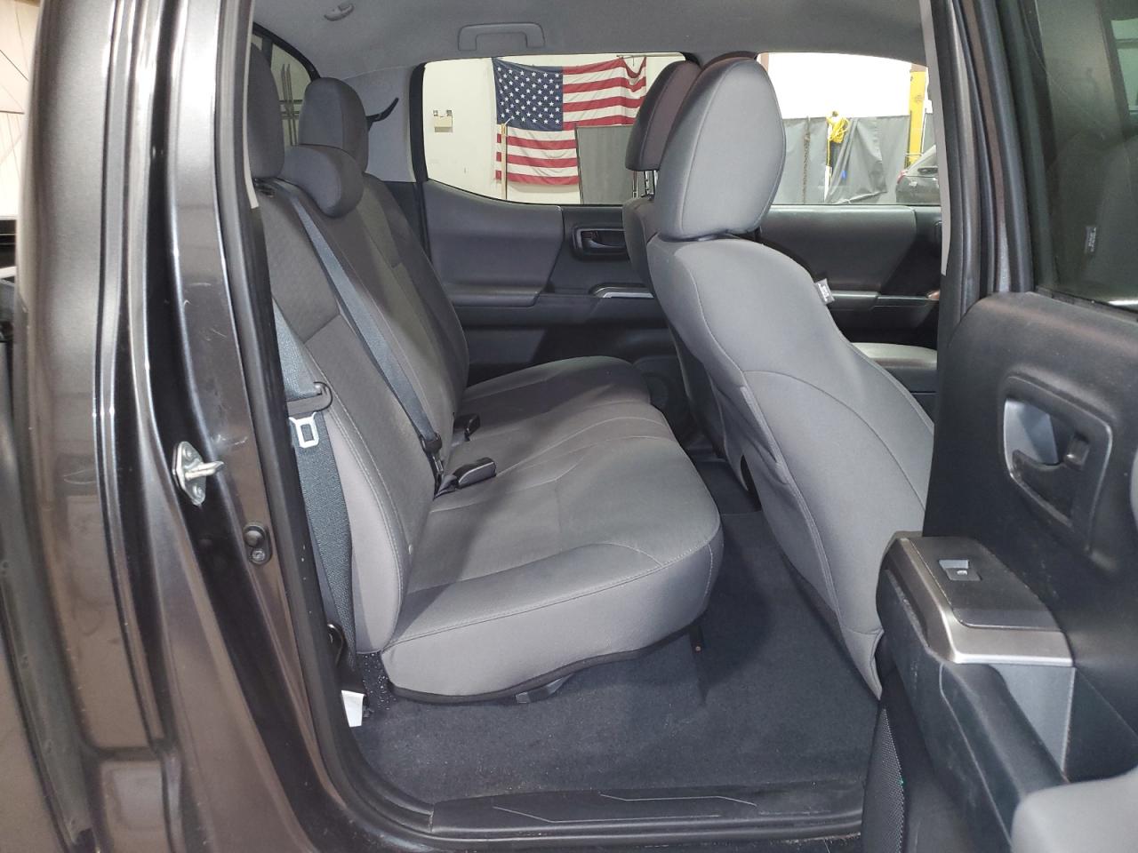 2017 Toyota Tacoma - Image 10