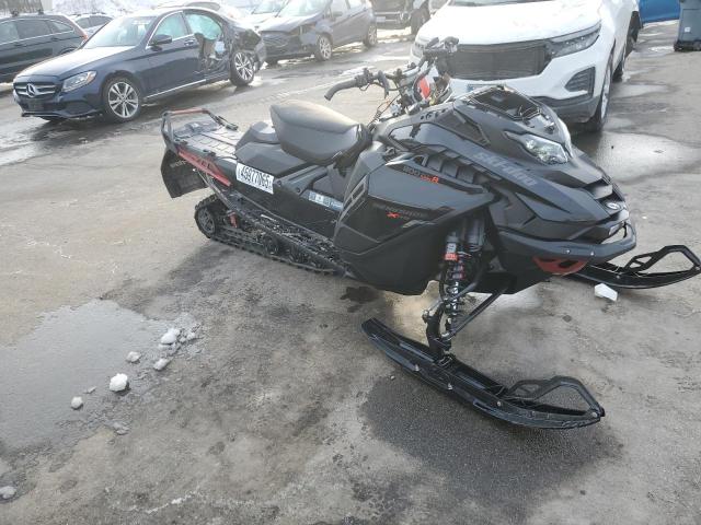 2025 Skidoo Renegade