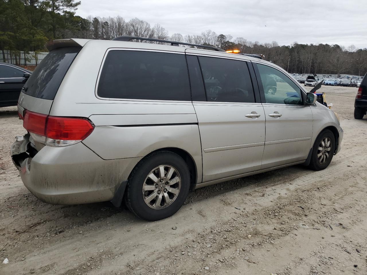 2008 Honda Odyssey - Image 3
