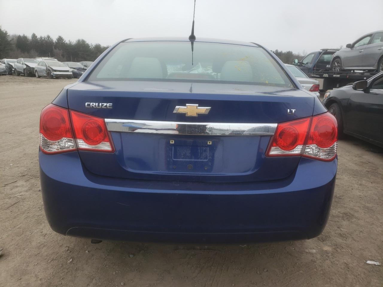 2012 Chevrolet Cruze - Image 6