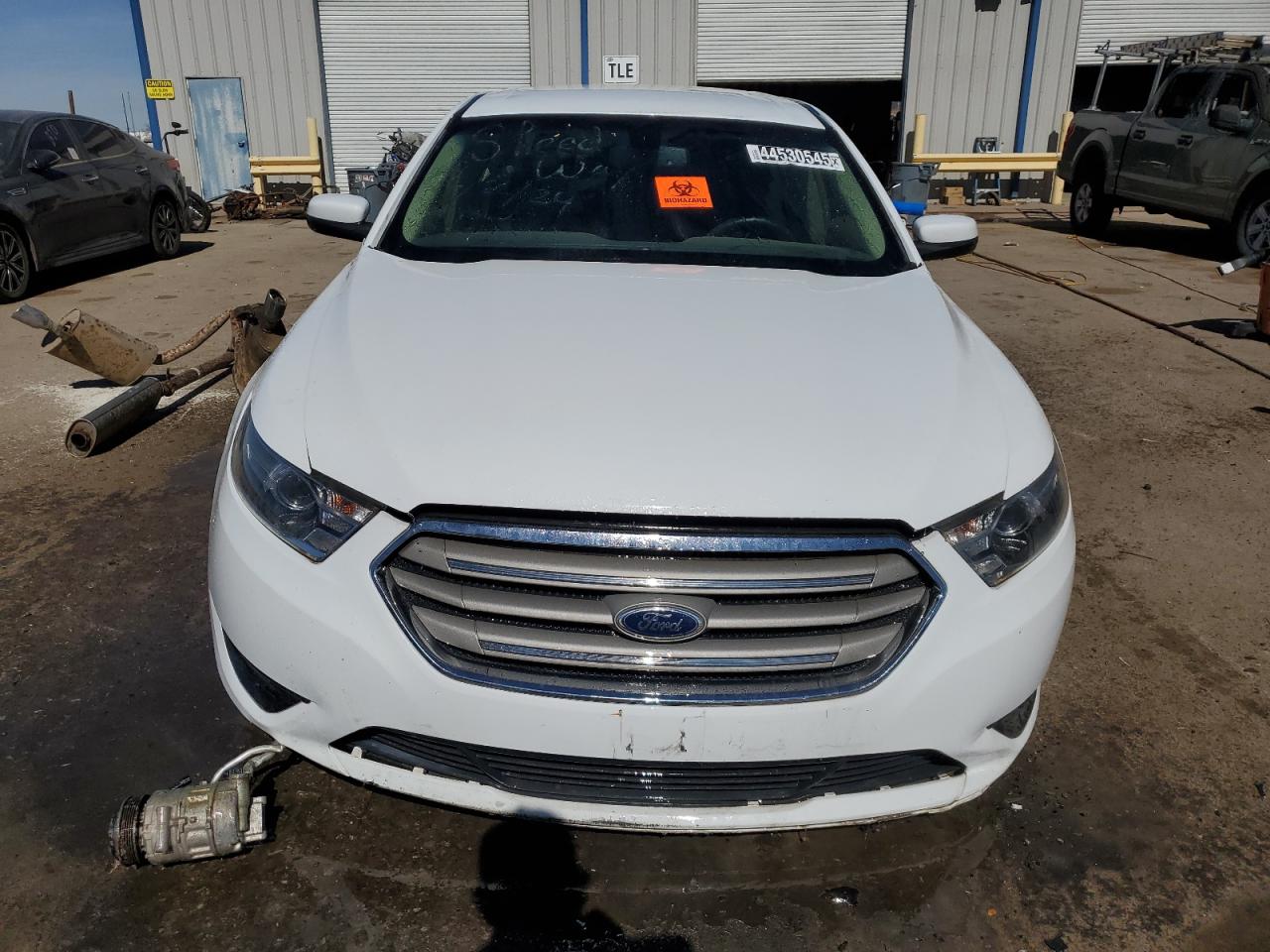 2015 Ford Taurus - Image 5