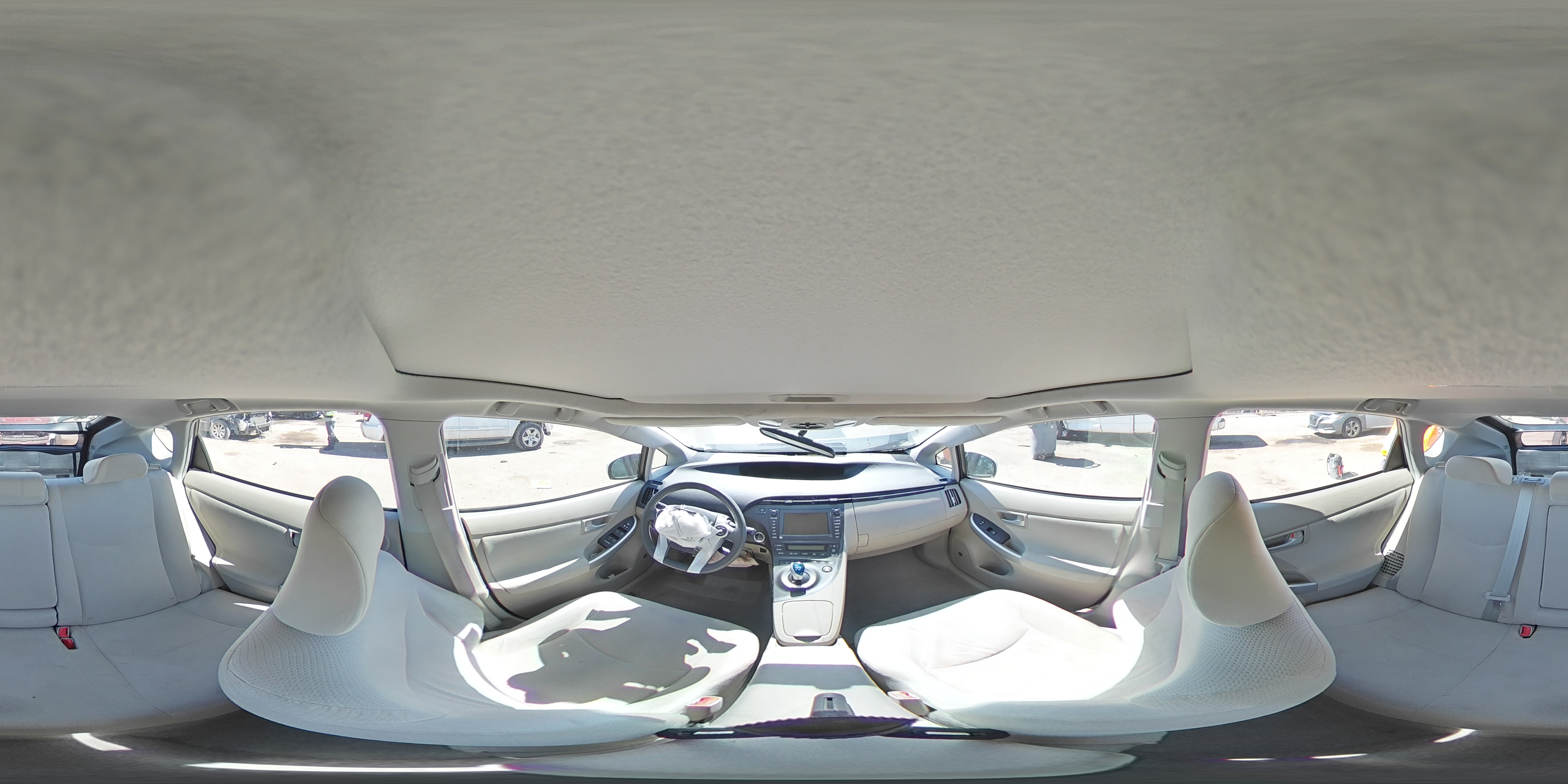 2010 Toyota Prius - Image 12