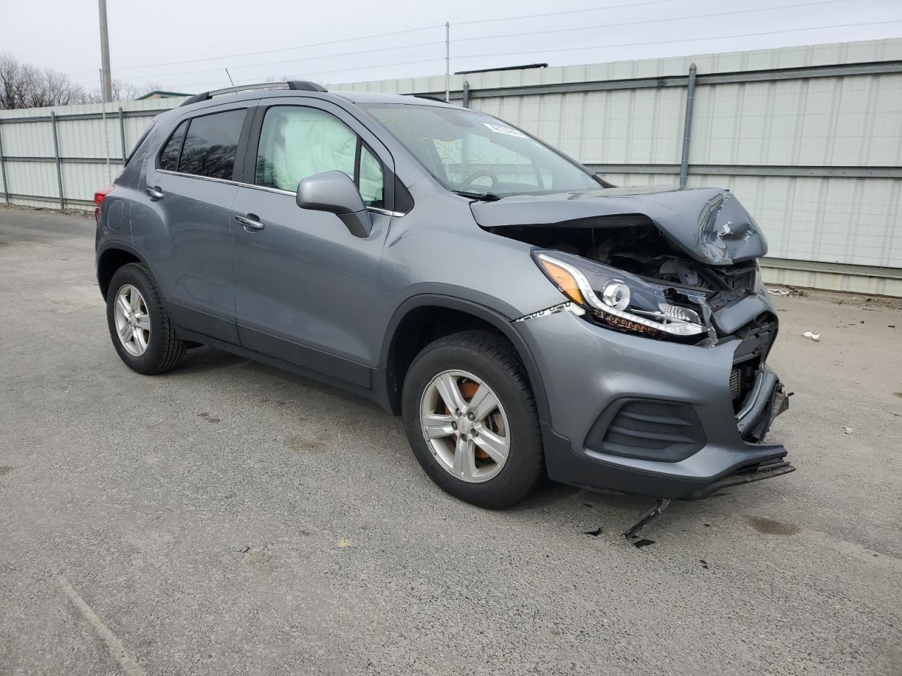 2019 Chevrolet Trax - Image 4