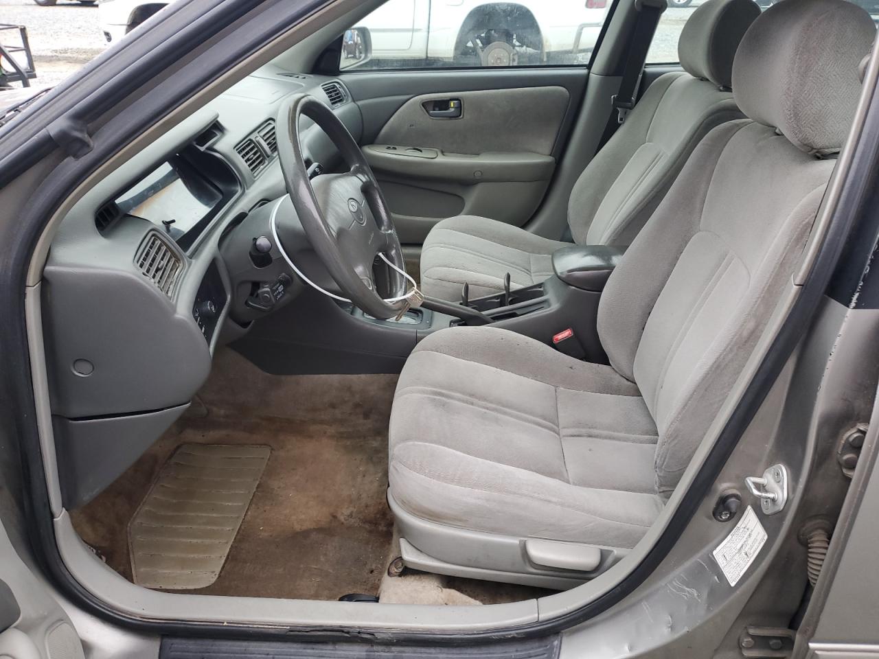 1999 Toyota Camry - Image 7