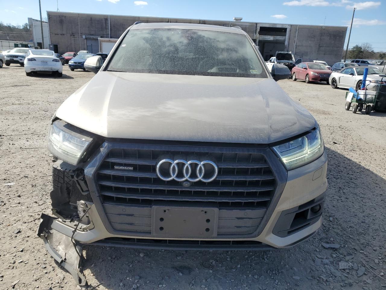 WA1VAAF72HD052984 Audi Q7 2017. Фото: 4