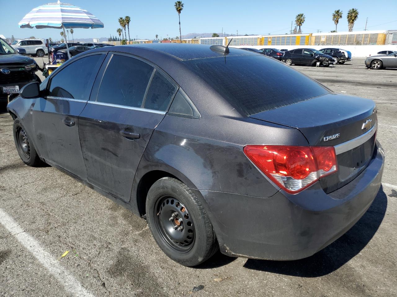 2016 Chevrolet Cruze - Image 2