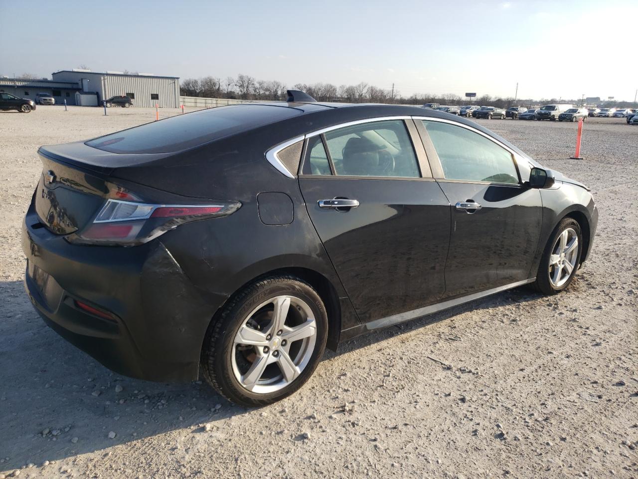 2017 Chevrolet Volt - Image 3