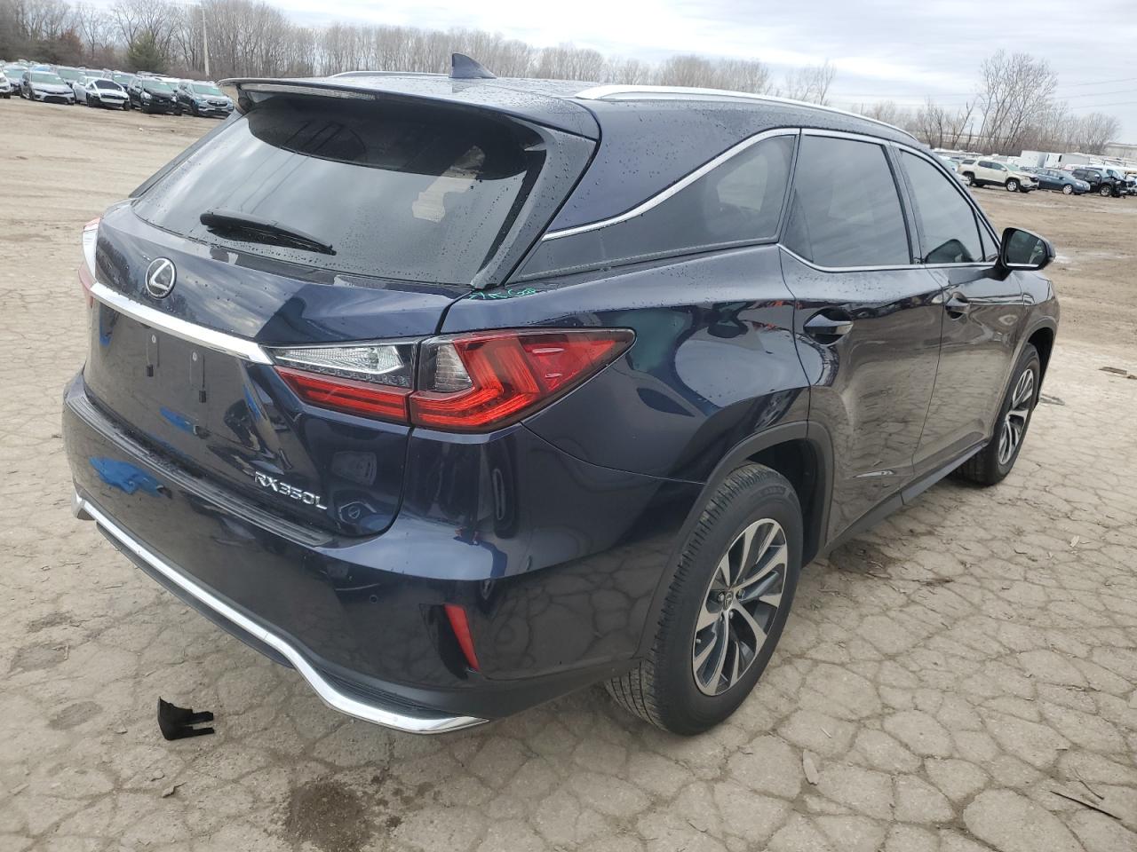 2021 Lexus RX - Image 3