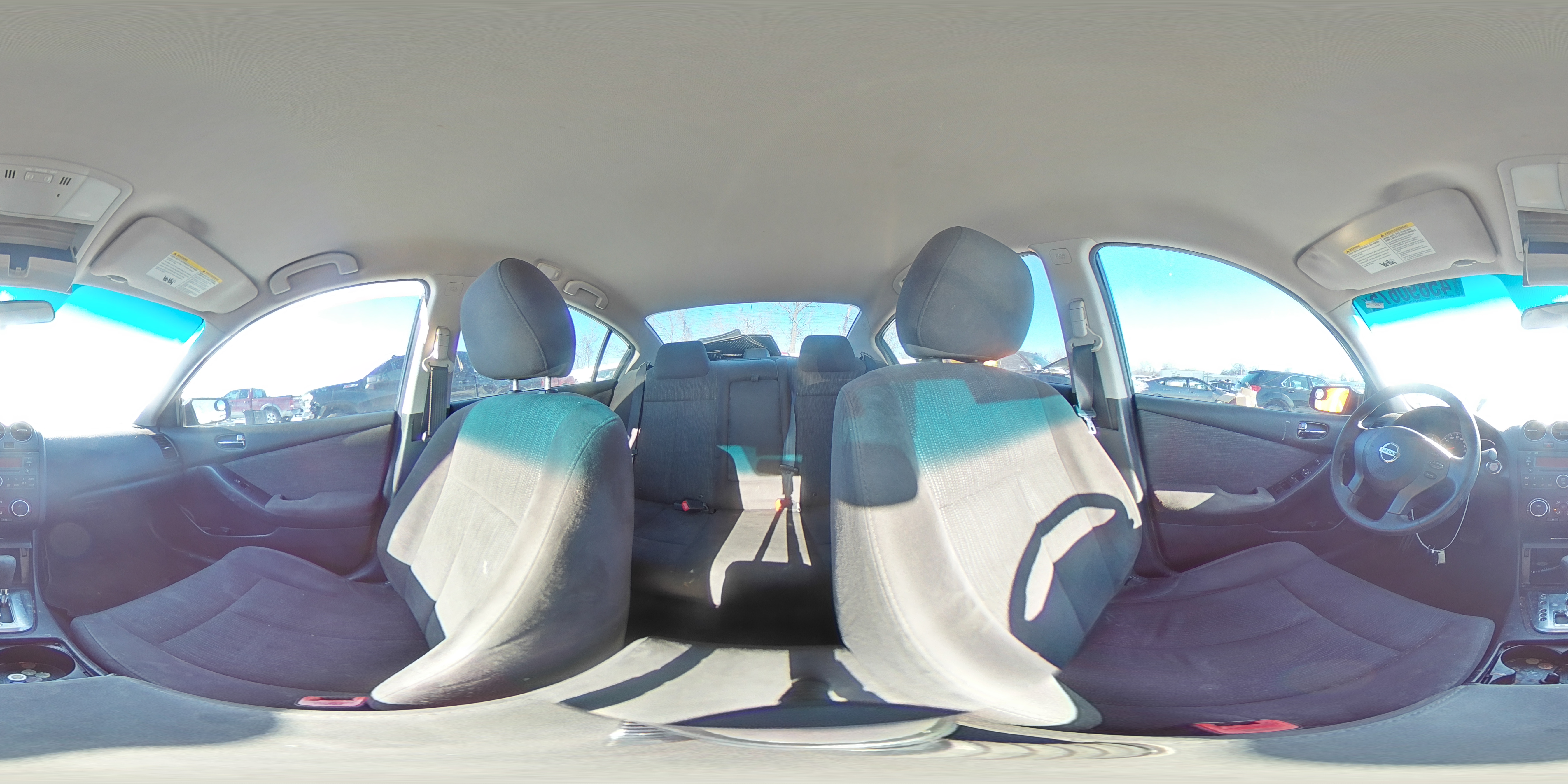 2012 Nissan Altima - Image 13